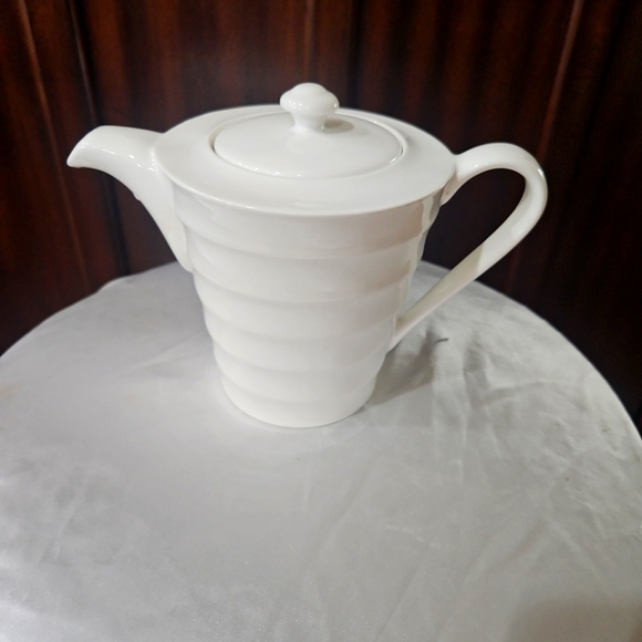 Jeff Banks for Churchill Other - Jeff Banks for Churchhill Teapot White Cirque Fine China